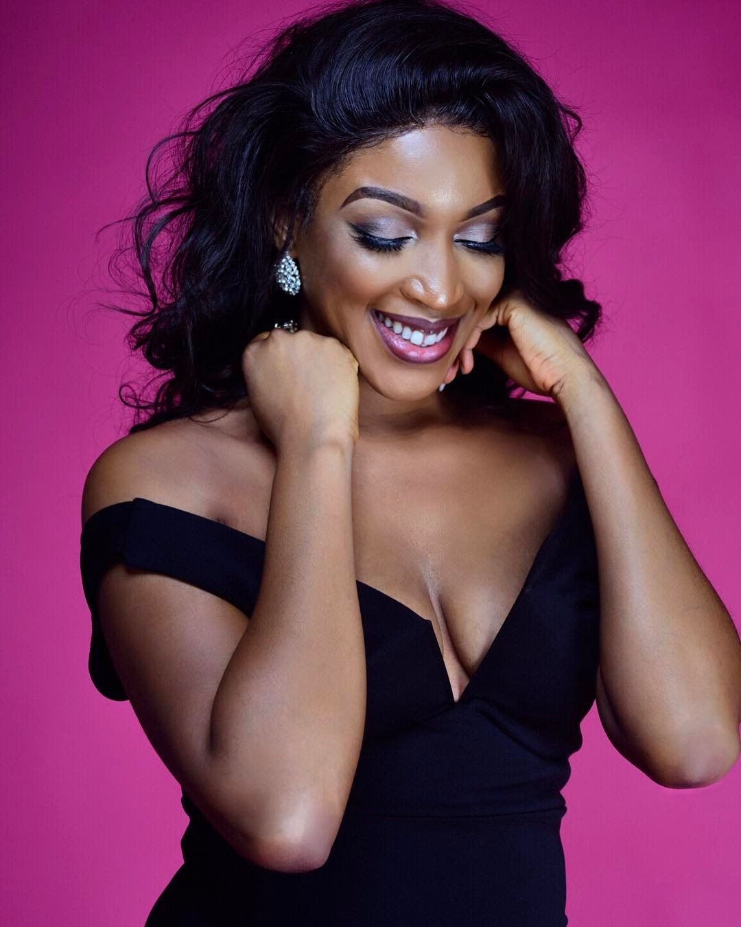 Dabota Lawson Shares Sexy Photos As She Clocks 28