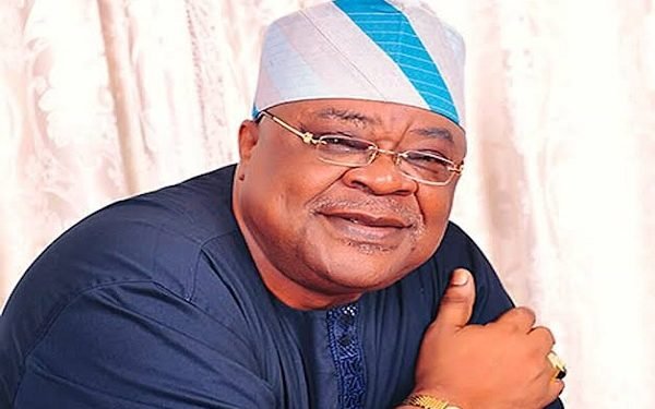 Buhari Mourns Former Oyo State Governor, Alao-Akala