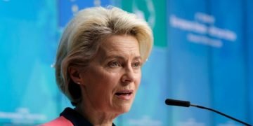 Ukraine: EU Countries To Receive Refugees Without Applying For Asylum