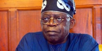 Tinubu Absolves Buhari Of Country’s Economic Woes, Donates N1billion Centre To LASU
