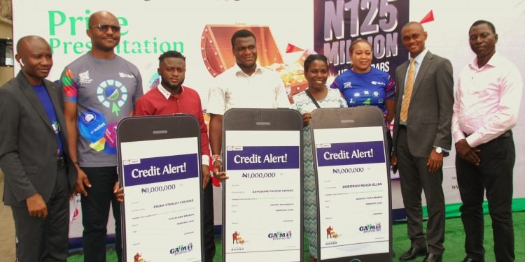 Fidelity Bank Presents N10million To Winners Of GAIM 5 4th Monthly Draw