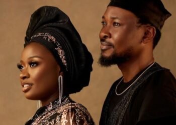 Omojuwa Releases Pre-Wedding Photos