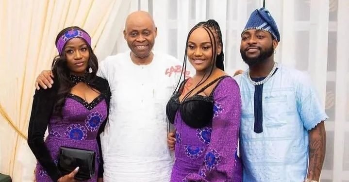 Davido, Chioma Make First Public Appearance (Photos)