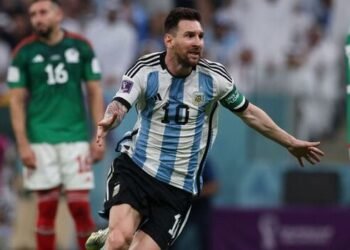 Peter Drury's Commentary To Messi's Stunning Goal Against Mexico (Video).