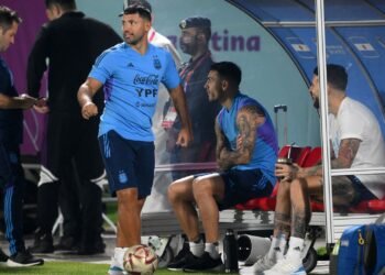 Argentina's Biggest Fan! Sergio Aguero At World Cup Training Ground