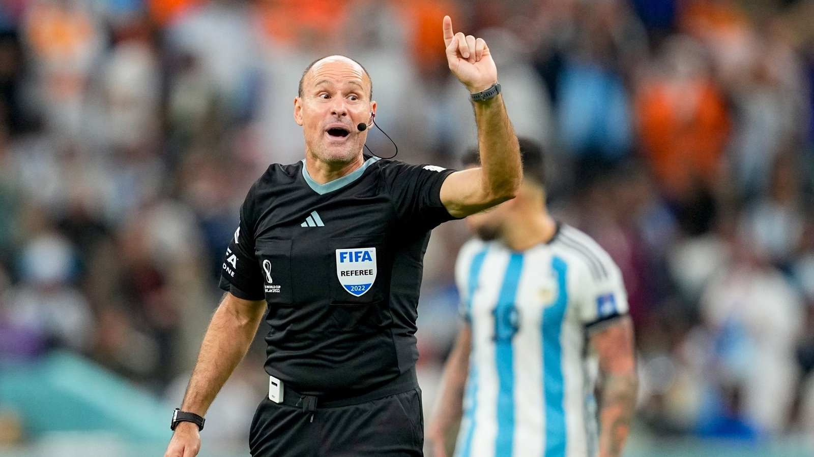 Lionel Messi behaved very badly' - Mateu Lahoz claims Argentina superstar  apologised for his 'harsh words' towards 2022 World Cup referee after  explosive Netherlands clash