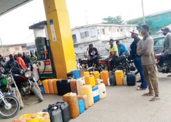 Nigeria’s petrol subsidy removal takes effect as fuel price jumps over N500