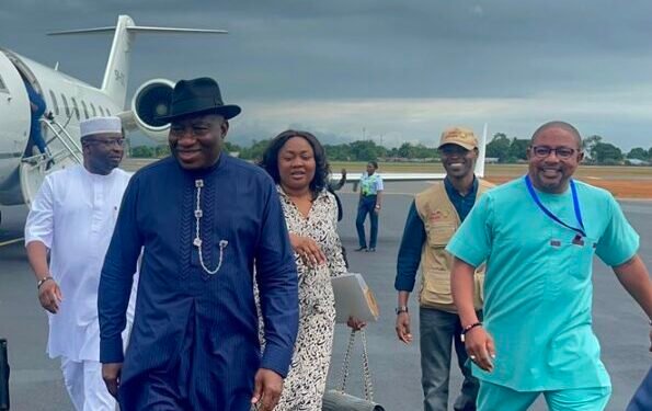 Jonathan Arrives Sierra Leone Ahead General Election (Photos)
