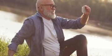 Heartbreaking Story: Man recounts losing his mother after her long-awaited visit to his house