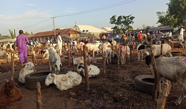 Subsidy Removal Puts Pressure On Muslim Families' Budgets, Causing Concerns