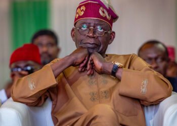 https://dailygistonline.com.ng/just-in-insecurity-you-cant-work-at-cross-purposes-under-me-tinubu-warns-service-chiefs/