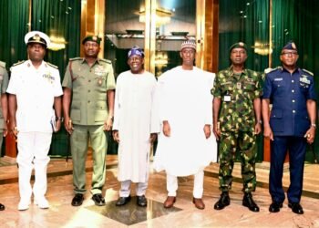 Tinubu Holds Security Meeting With NSA, New Service Chiefs, And IGP