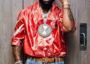 Davido Finally Tells His Side Of Story After Being Called Out By Amaju Pinnick