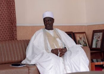 Monarchs Laud FG Over School Feeding Program