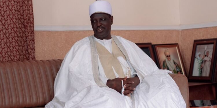 Monarchs Laud FG Over School Feeding Program