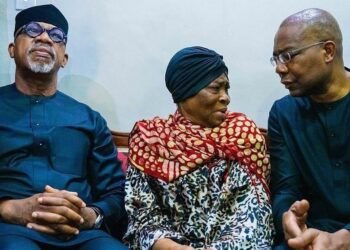 Herbert Wigwe: Aliko Dangote, Aig Imokhuede, Dapo Abiodun, Atedo Peterside, Others Pay Condolence Visit To Late Access CEO’s Parents