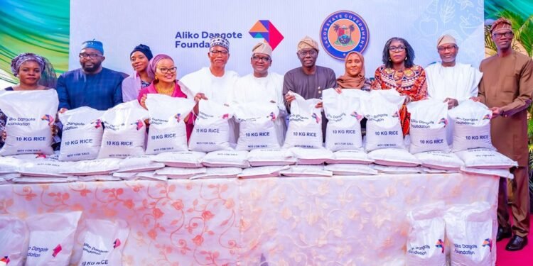 Sanwo-Olu Receives  80,000 Bags Of Dangote’s Rice To Support Lagos Families