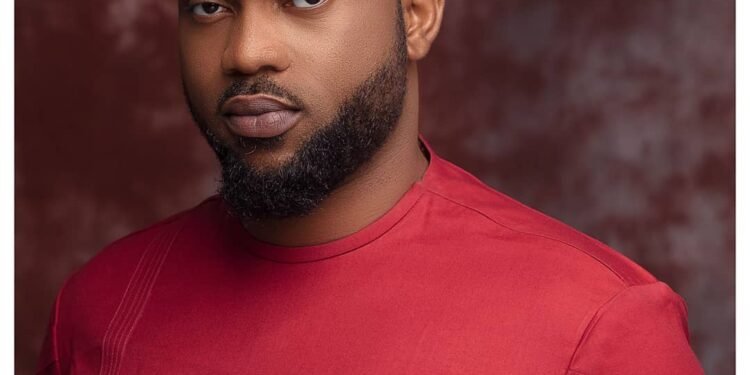 Newly Divorced Actor, Damola Olatunji Replies Troll Who Calls Him A Gigolo