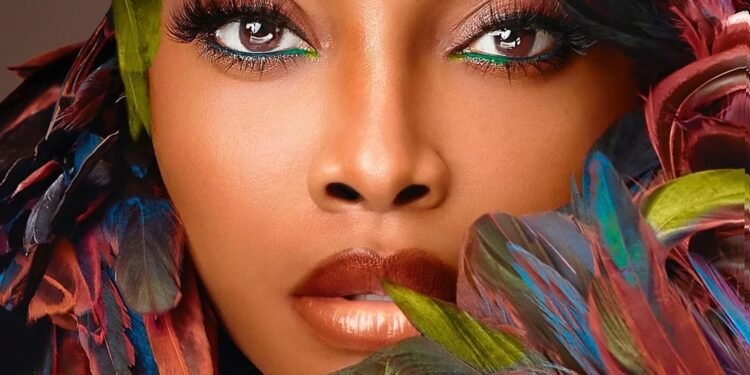 Toke Makinwa Says, “I’m Not Married Yet, Still Single”