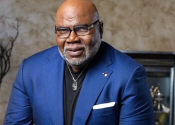 Bishop TD Jakes ‘Stable’ After Experiencing Health Incident During Sunday Sermon