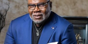 Bishop TD Jakes ‘Stable’ After Experiencing Health Incident During Sunday Sermon