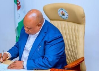 Osun Governor Ademola Adeleke Pardons Convicts, Including Man Sentenced To Death For Stealing Fowl