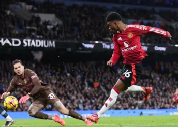Premier League: Diallo's Late Winner Seals Dramatic Derby Win for Manchester United