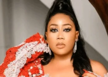 Moyo Lawal Sparks Reactions After Gym Injury