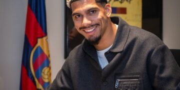 Barcelona's Ronald Araujo Extends Contract Until 2031