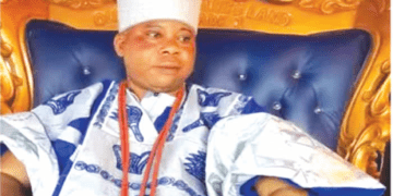 Suspended Ogun Monarch Remanded In Prison Over Assault On Elderly Man
