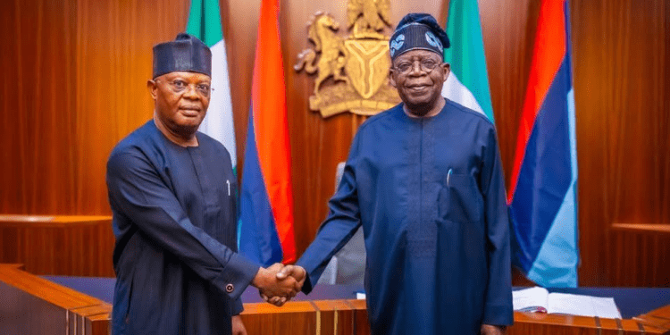 In a dramatic turn of events, President Bola Tinubu has officially sworn in Vice Admiral Ibok-Étè Ibas (retd.) as the sole administrator of Rivers State, following the declaration of a state of emergency in the oil-rich state.