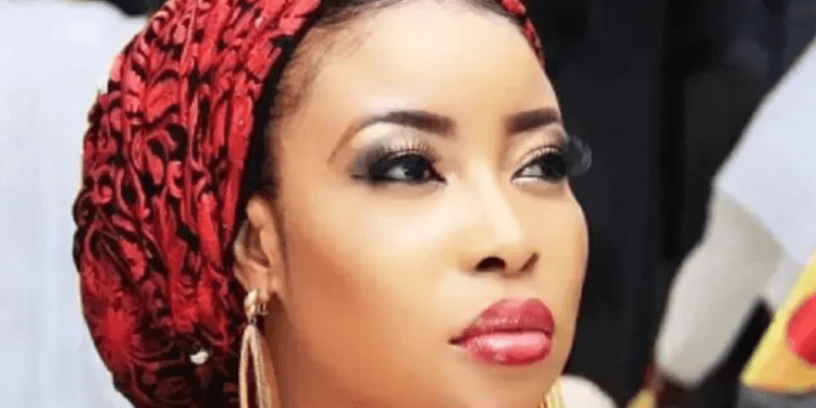 Lizzy Anjorin Faces Backlash For Cursing Critic On Livestream Over Tope Alabi Feud