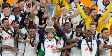 17 Years Of Waiting: A Tribute To Tottenham Fans And Their Long Journey