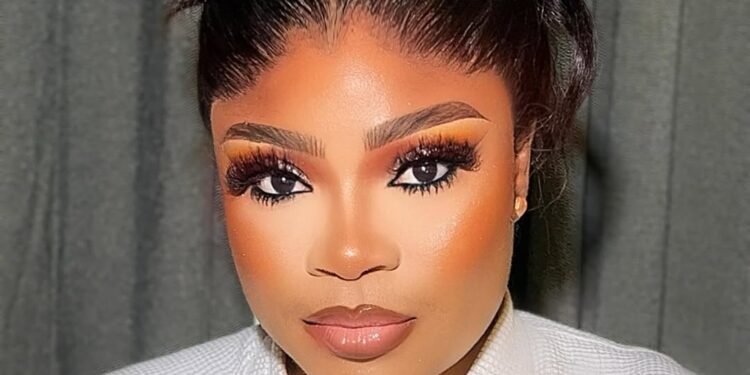 Eniola Ajao Breaks Silence On What Transpired Between Her And Odunlade Adekola’s Wife At Dad’s Burial