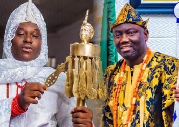 Ooni Of Ife Vs Alaafin Of Oyo: Anxiety As Monarchs Dare Each Other On Okanlomo Chieftaincy Title