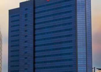 Sterling HoldCo Sustains Growth Momentum With Strong Q4 Projection