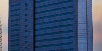 Sterling HoldCo Sustains Growth Momentum With Strong Q4 Projection