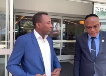 Sowore Defies Court Order, Mobilises Nigerians for #FreeNnamdiKanuNow Protest on #EndSARS Anniversary