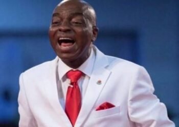 $1bn Won’t Drag Me Into Politics — Oyedepo