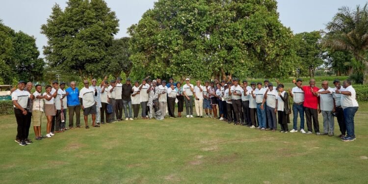 Shell Celebrates Retirees At 4th Annual Golf Tournament In Lagos