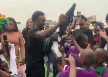 Kai Cenat Donates Books, Bags to Makoko School Children