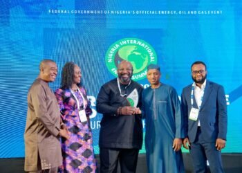Shell honoured for “Best Oilfield Development Projects” at Abuja energy summit