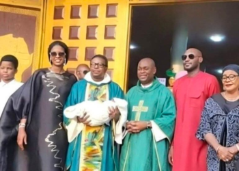Video: 2Baba, Wife Natasha Dedicate Baby In Church Ceremony