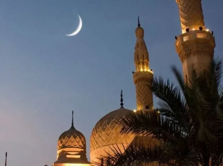 Saudi Arabia Confirms Crescent Moon, Ramadan To Begin Wednesday