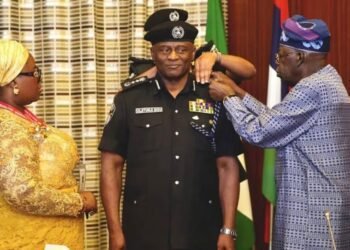 Tinubu Decorates Tunji Disu As Acting IGP
