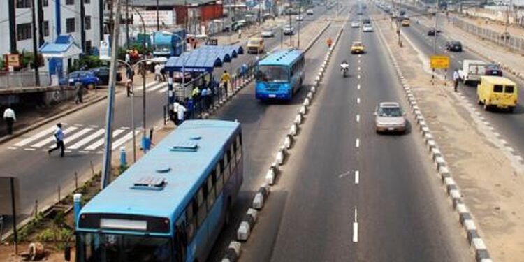 LAMATA Warns Against Unauthorized Use of BRT Lanes, Threatens Strict Penalties