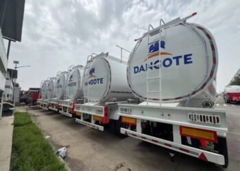 Dangote Refinery Cuts Petrol Price To N1,200 Per Litre