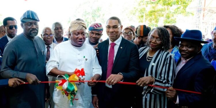 Shell/NNPC, partners, delivers Landmark Geosciences Centre of Excellence at University of Lagos