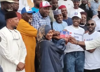 2Baba’s Wife, Edo Lawmaker, Others Defect To NDC