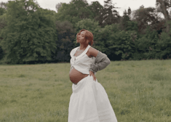 Temi Otedola, Mr Eazi Expect First Child Together
